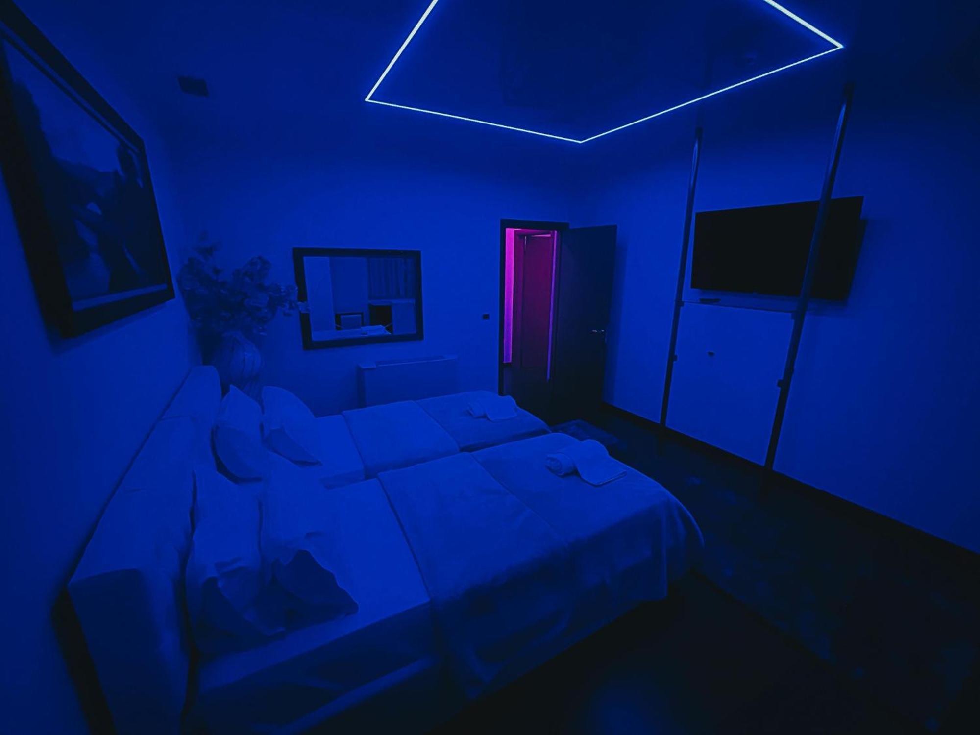 טיראנה Hotel Rosa Blu מראה חיצוני תמונה