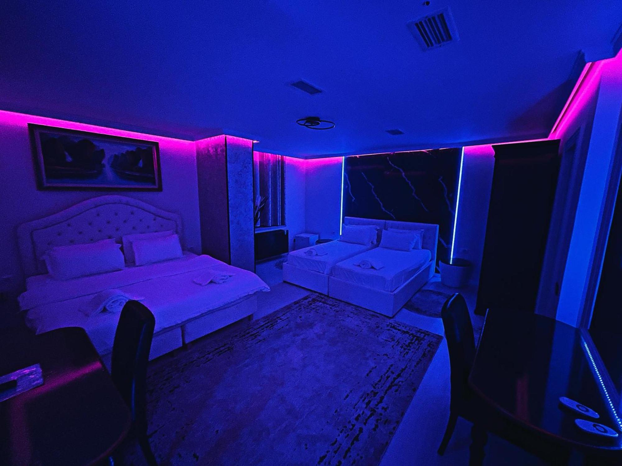 טיראנה Hotel Rosa Blu מראה חיצוני תמונה